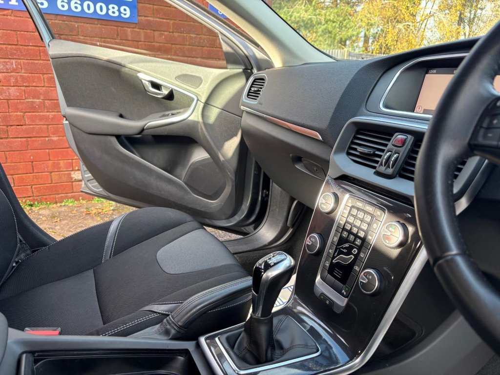 Used Volvo V40 2018 for sale - 76698854: Photo 23