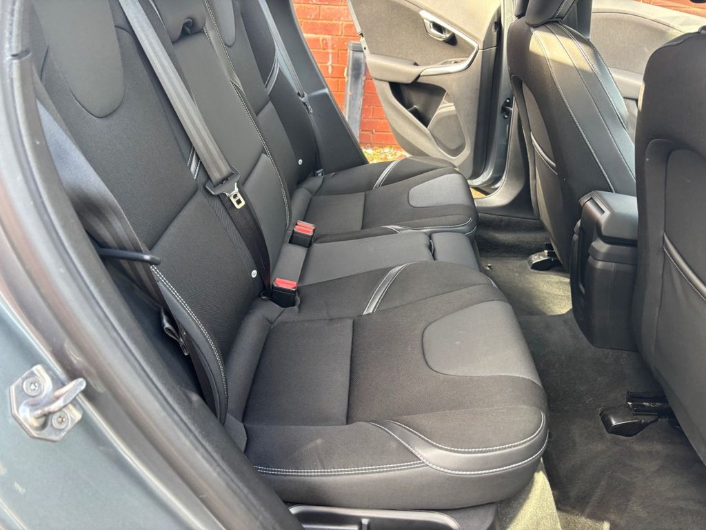 Used Volvo V40 2018 for sale - 76698854: Photo 25