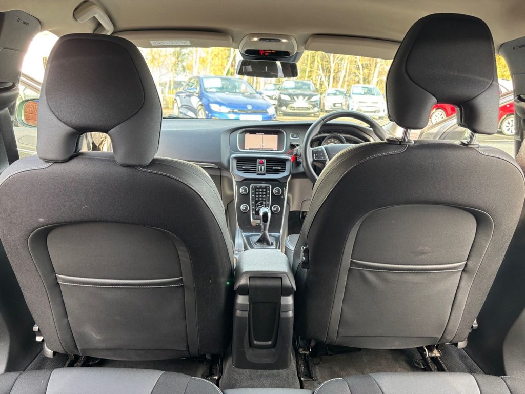 Used Volvo V40 2018 for sale - 76698854: Photo 30