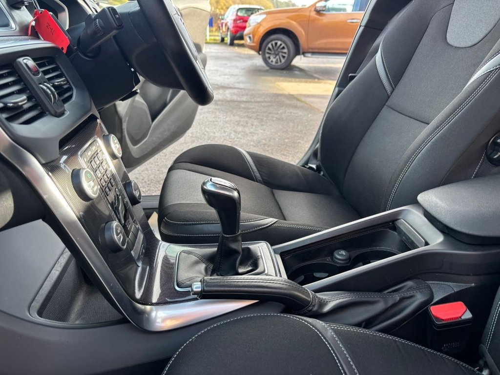 Used Volvo V40 2018 for sale - 76698854: Photo 37