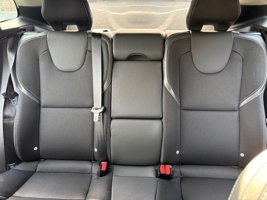 Used Volvo V40 2018 for sale - 76698854: Photo 39