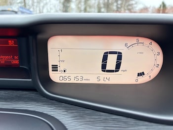 Used Citroen C3 Picasso 2015 for sale - 77594073: Photo