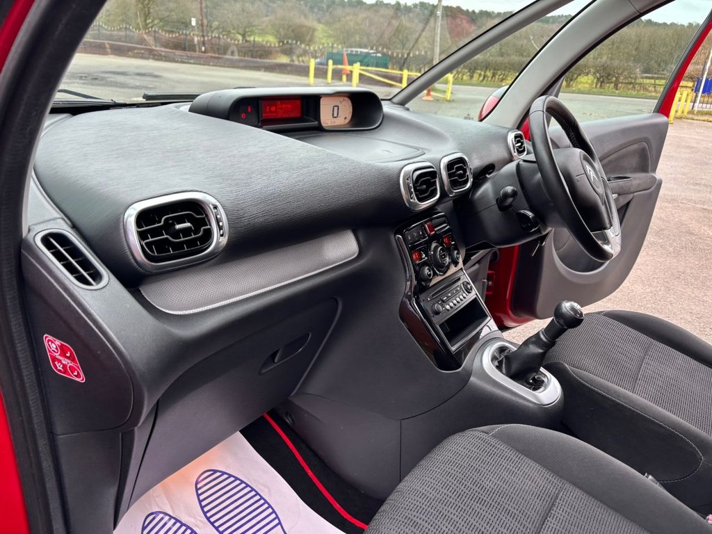 Used Citroen C3 Picasso 2015 for sale - 77594073: Photo 40