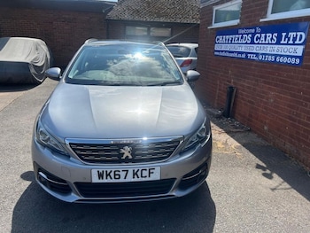 Used Peugeot 308 2017 for sale - 76650315: Photo