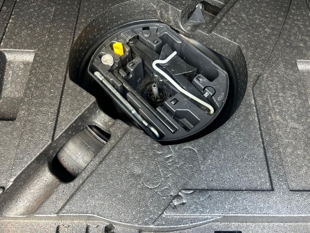 Used Peugeot 308 2017 for sale - 76650315: Photo 26