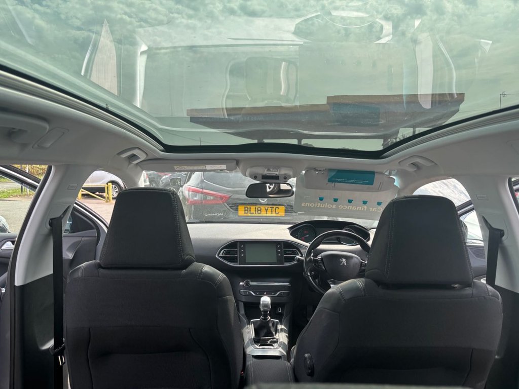 Used Peugeot 308 2017 for sale - 76650315: Photo 45