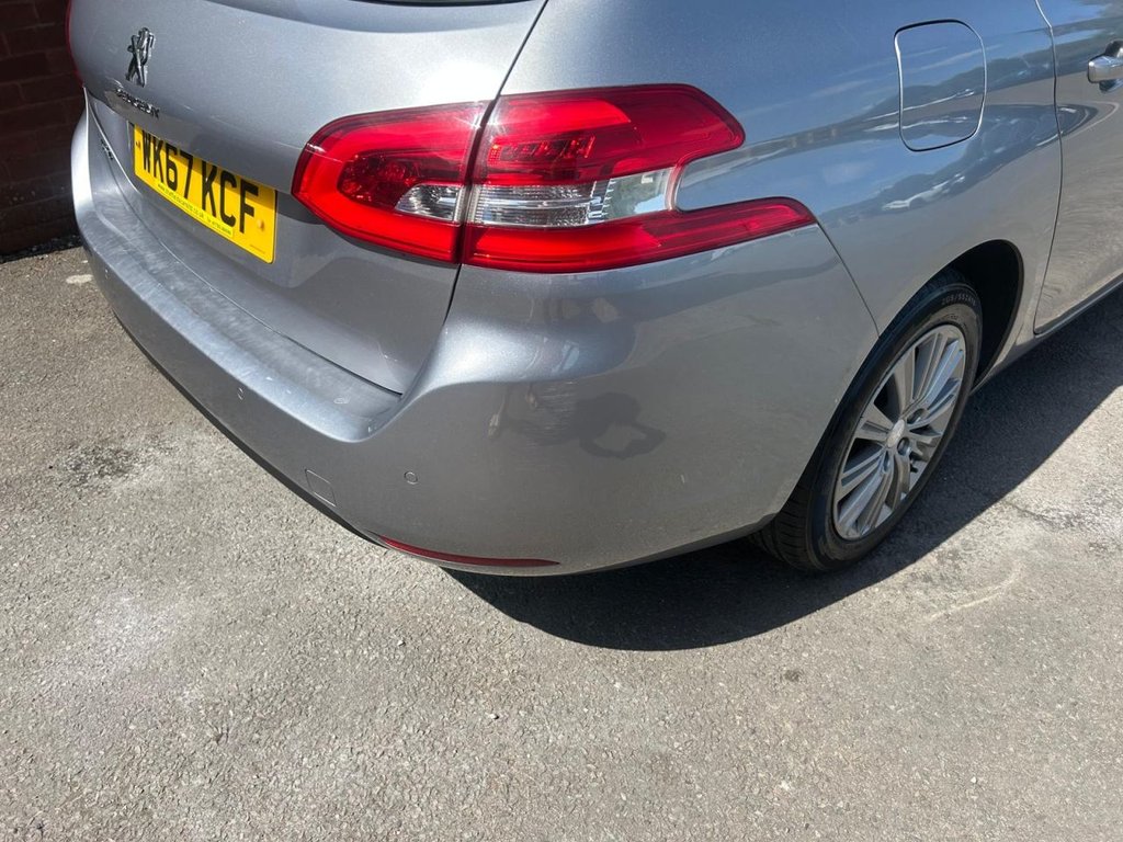 Used Peugeot 308 2017 for sale - 76650315: Photo 5