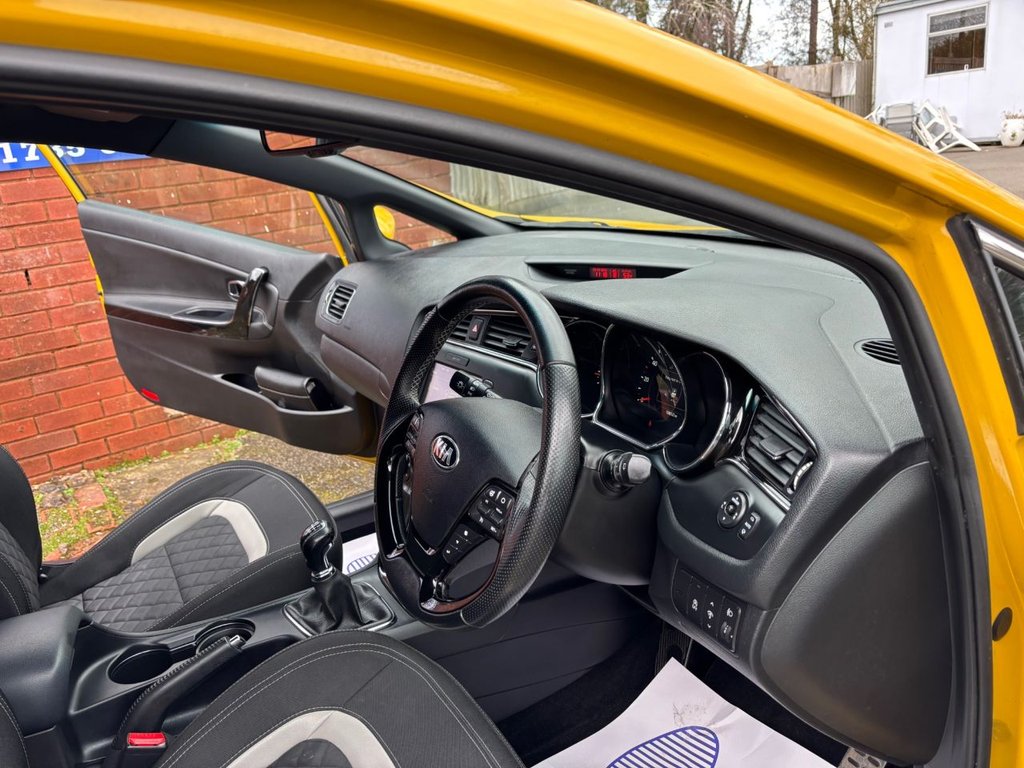 Used Kia Pro Ceed 2017 for sale - 77594382: Photo 27