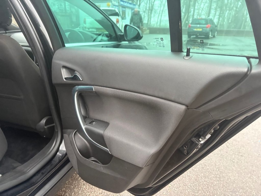 Used Vauxhall Insignia 2017 for sale - 77072741: Photo 21