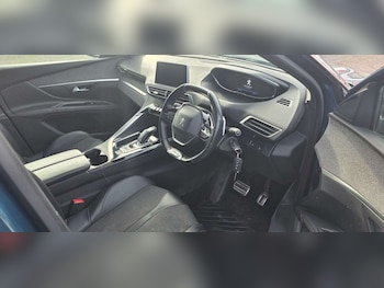 Used Peugeot 5008 2020 for sale - 77655187: Photo