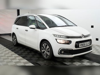 Used Citroen Grand C4 Picasso 2017 for sale - 77655221: Photo