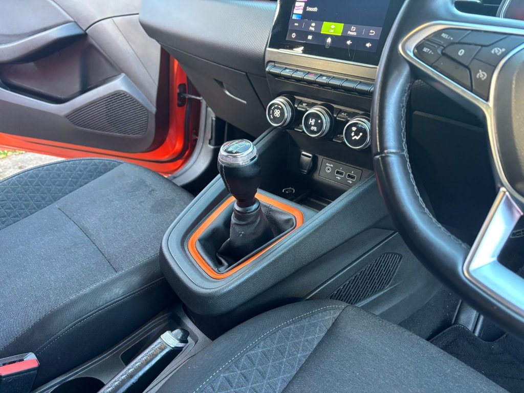 Used Renault Clio 2020 for sale - 77463493: Photo 24