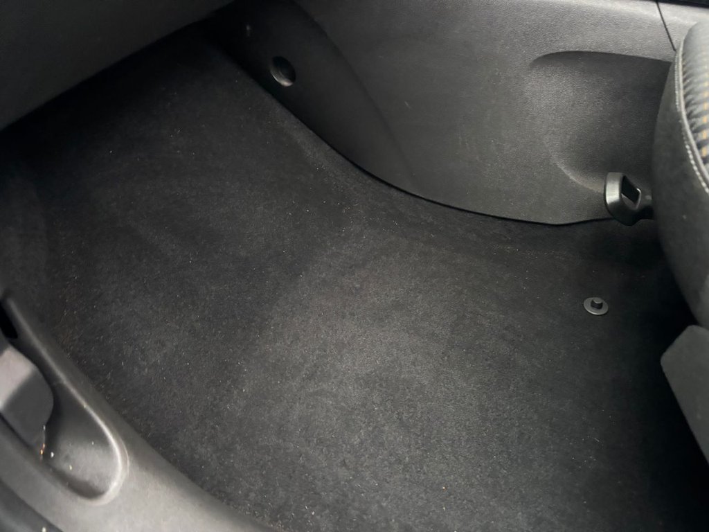 Used Vauxhall Crossland X 2019 for sale - 76698657: Photo 40