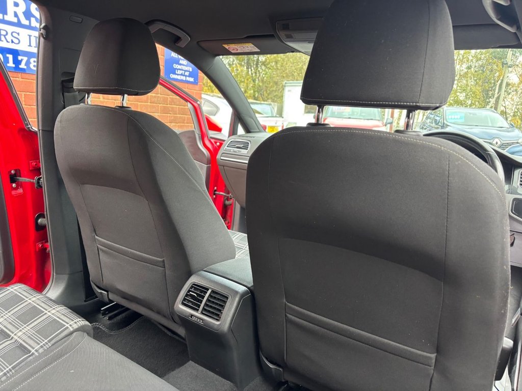 Used Volkswagen Golf 2017 for sale - 76650319: Photo 25