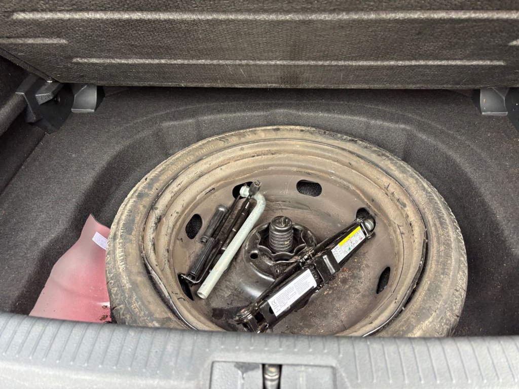 Used Volkswagen Golf 2017 for sale - 76650319: Photo 28