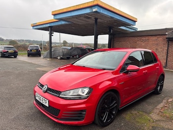 Used Volkswagen Golf 2017 for sale - 76650319: Photo