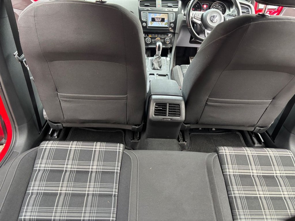 Used Volkswagen Golf 2017 for sale - 76650319: Photo 35