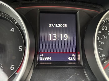 Used Volkswagen Golf 2017 for sale - 76650319: Photo