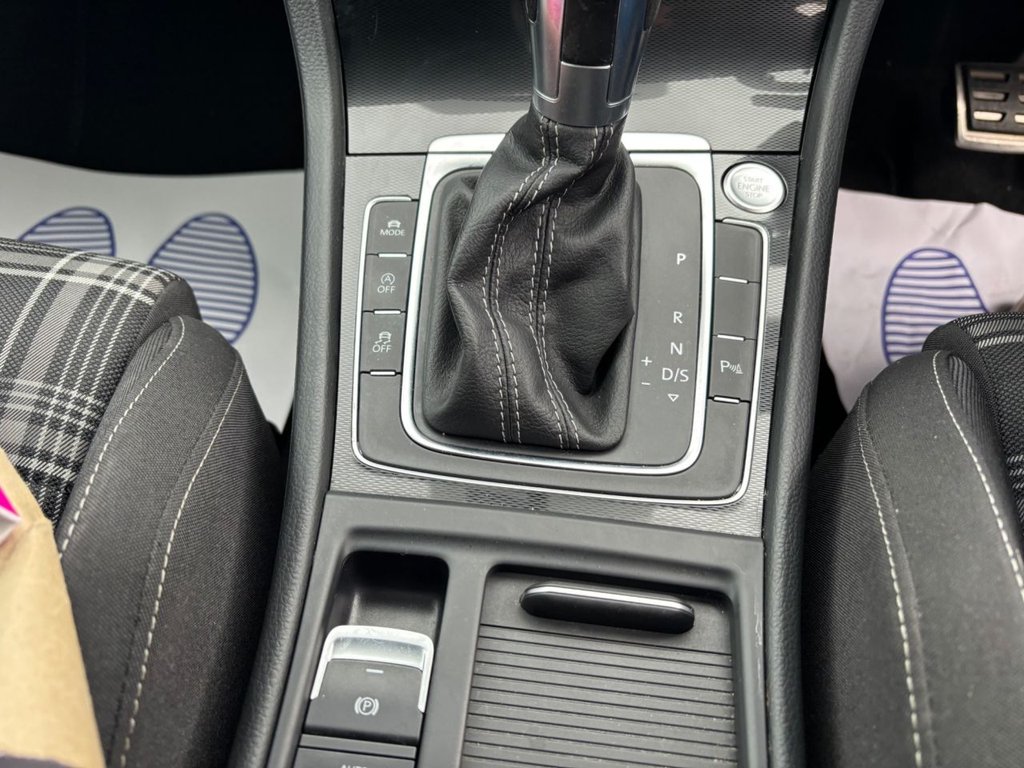 Used Volkswagen Golf 2017 for sale - 76650319: Photo 5