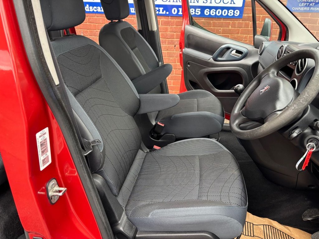 Used Peugeot Partner Tepee 2010 for sale - 76650317: Photo 11