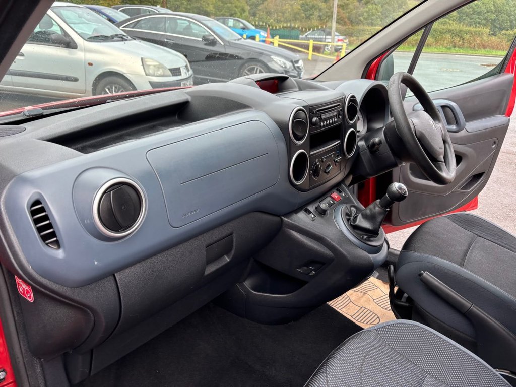 Used Peugeot Partner Tepee 2010 for sale - 76650317: Photo 22