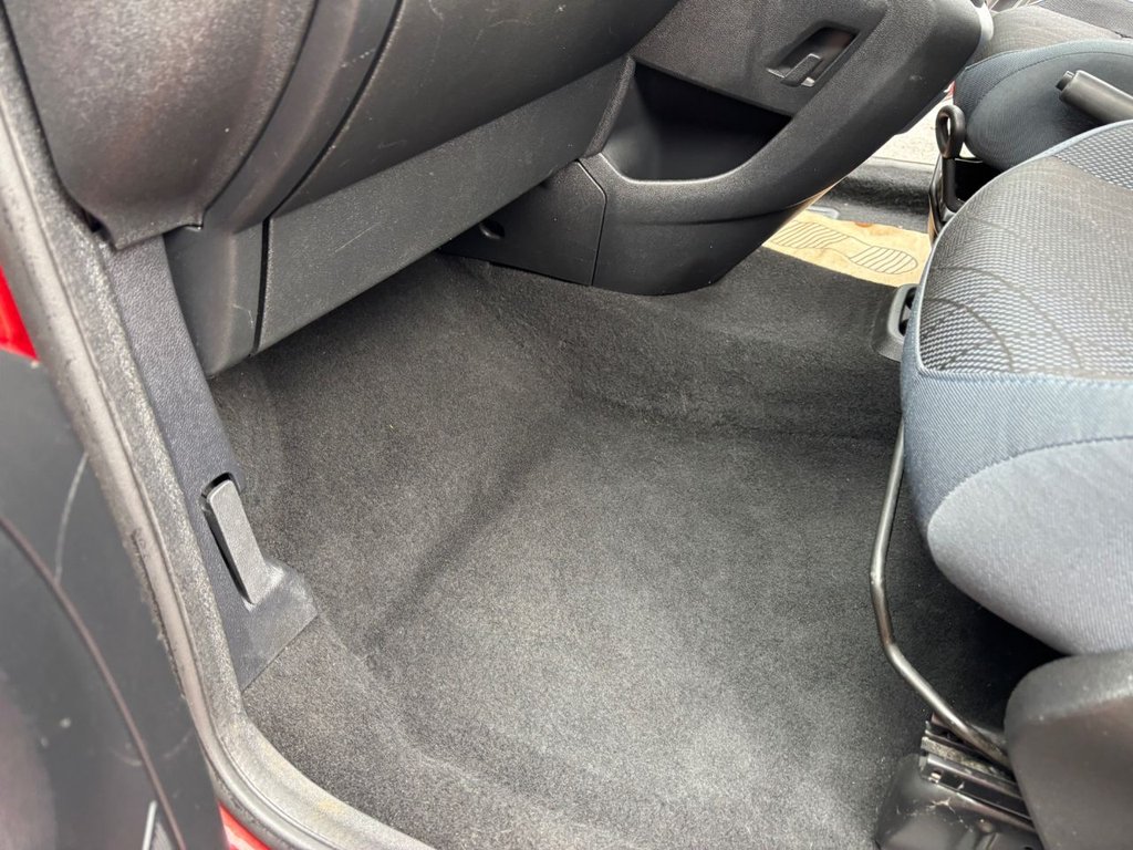 Used Peugeot Partner Tepee 2010 for sale - 76650317: Photo 23