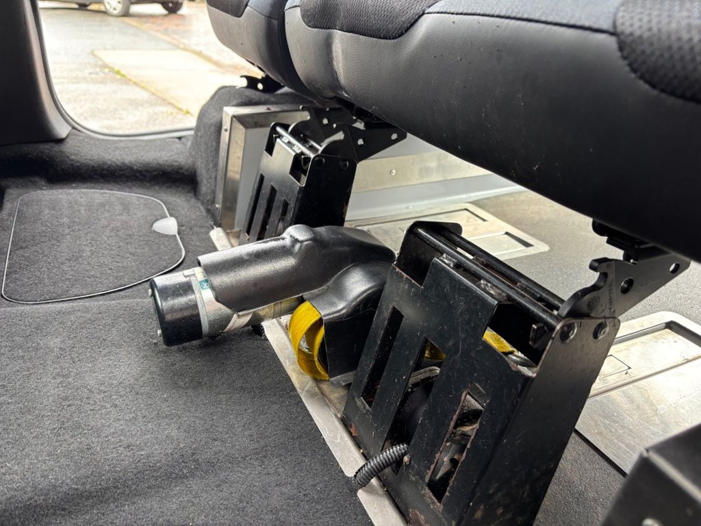 Used Peugeot Partner Tepee 2010 for sale - 76650317: Photo 28