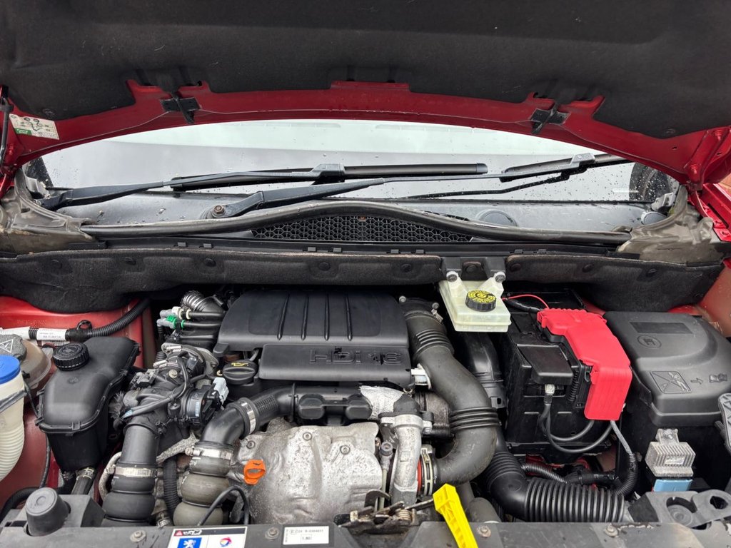 Used Peugeot Partner Tepee 2010 for sale - 76650317: Photo 46