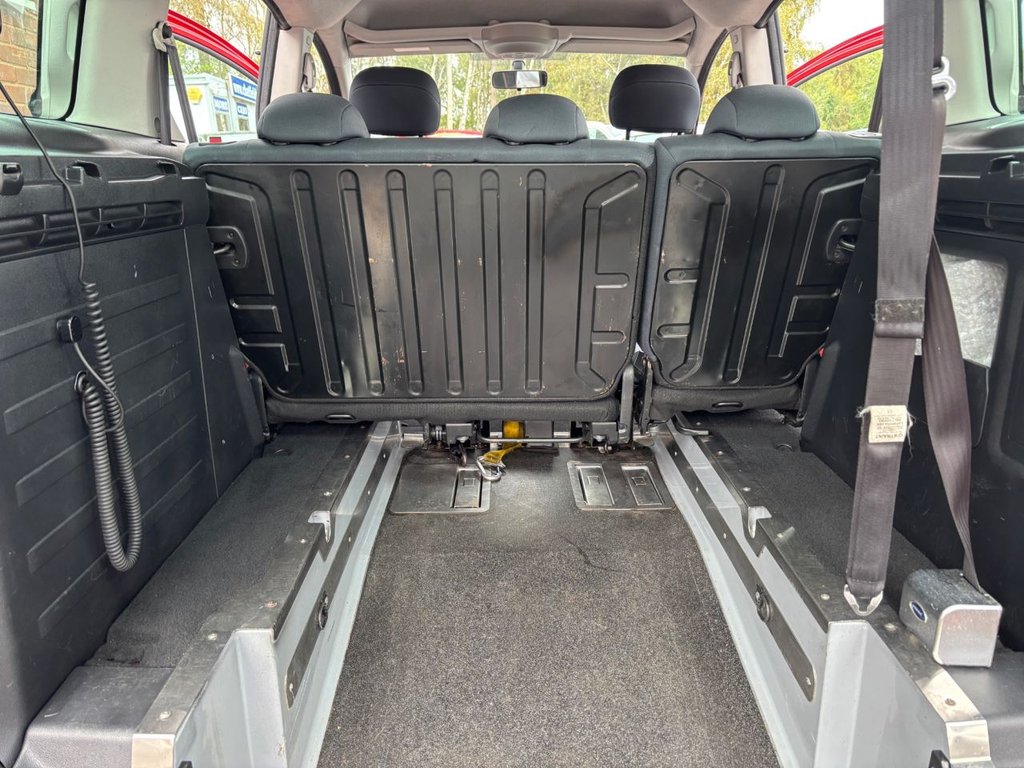 Used Peugeot Partner Tepee 2010 for sale - 76650317: Photo 6