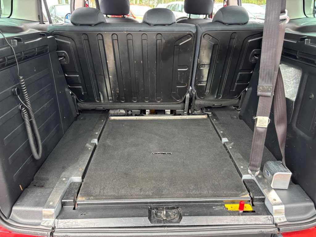 Used Peugeot Partner Tepee 2010 for sale - 76650317: Photo 8