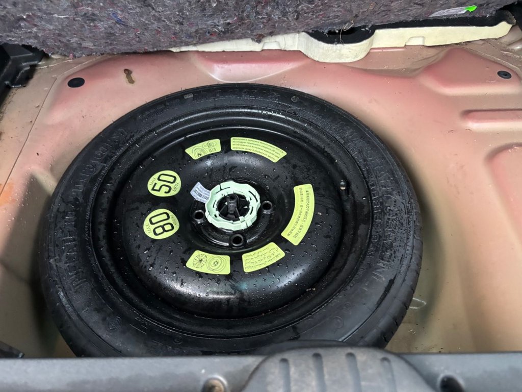 Used Citroen C3 Picasso 2016 for sale - 76650320: Photo 36