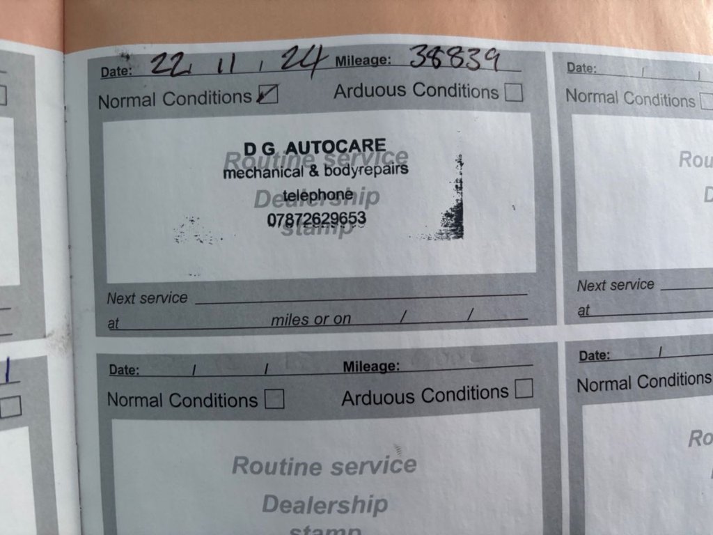 Used Citroen C3 Picasso 2016 for sale - 76650320: Photo 8