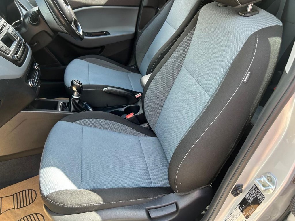 Used Hyundai i20 2016 for sale - 76650313: Photo 19