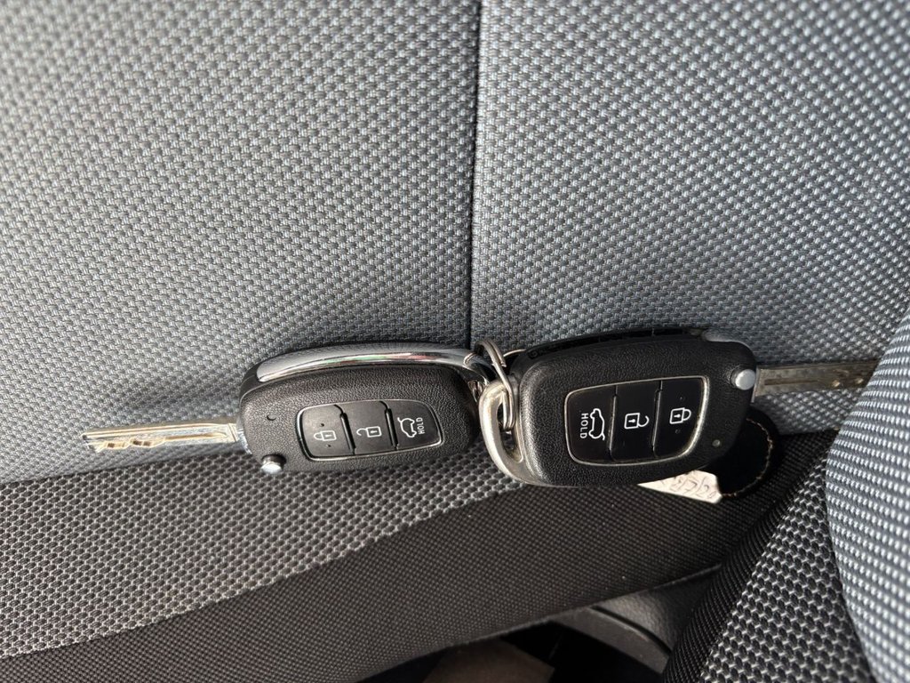 Used Hyundai i20 2016 for sale - 76650313: Photo 36