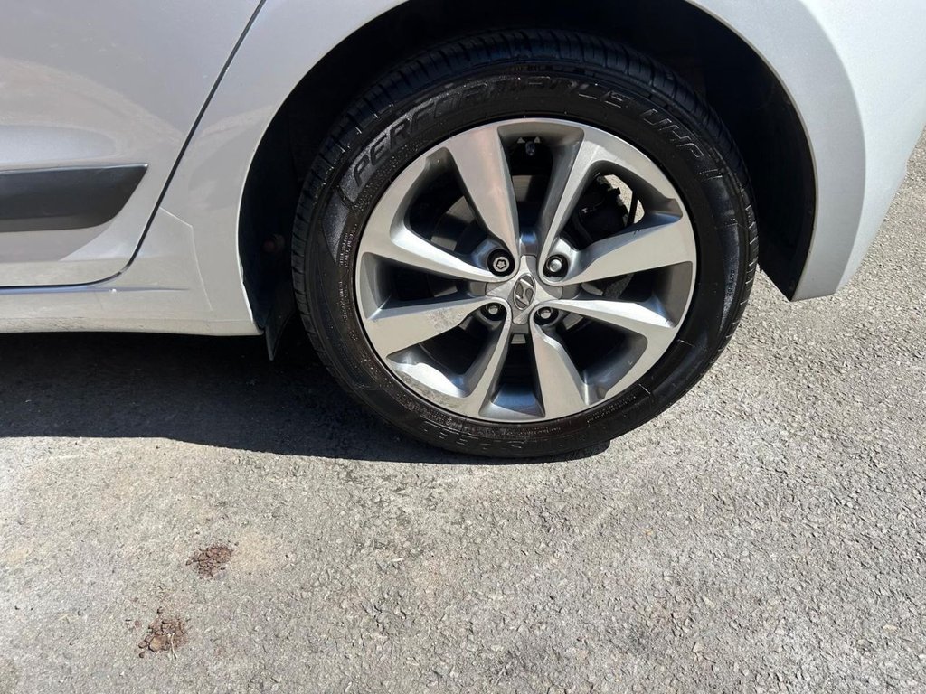 Used Hyundai i20 2016 for sale - 76650313: Photo 8