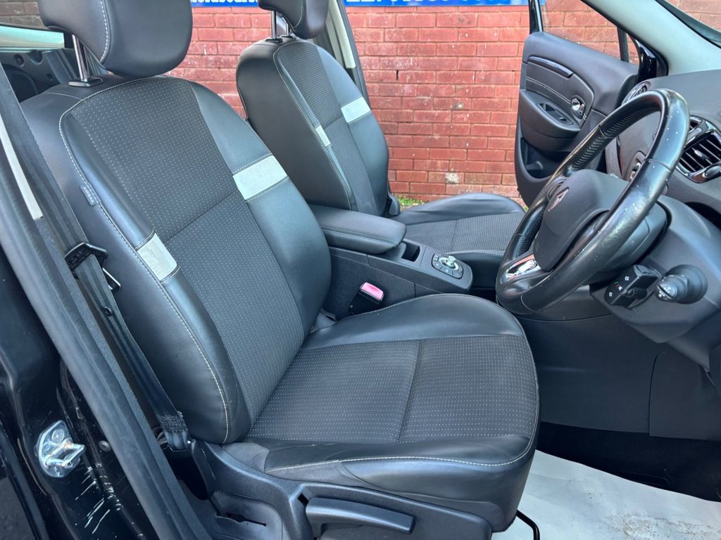 Used Renault Grand Scenic 2015 for sale - 76650311: Photo 22