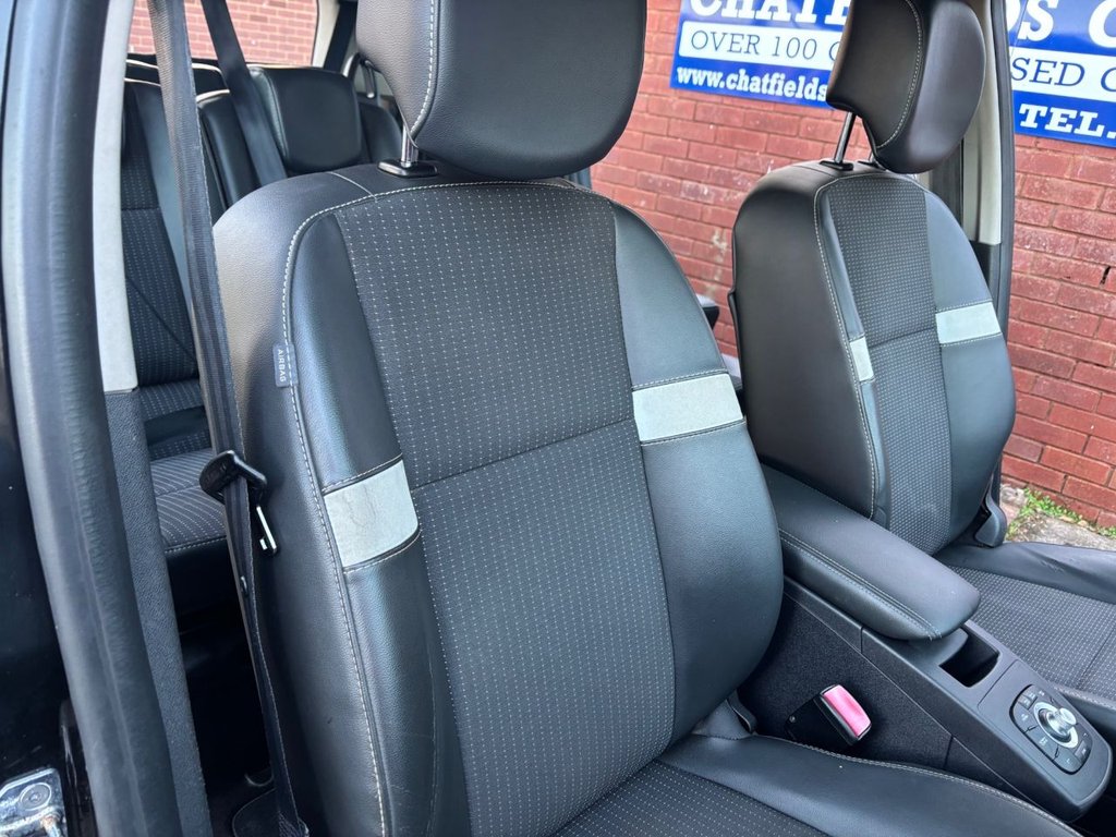 Used Renault Grand Scenic 2015 for sale - 76650311: Photo 23