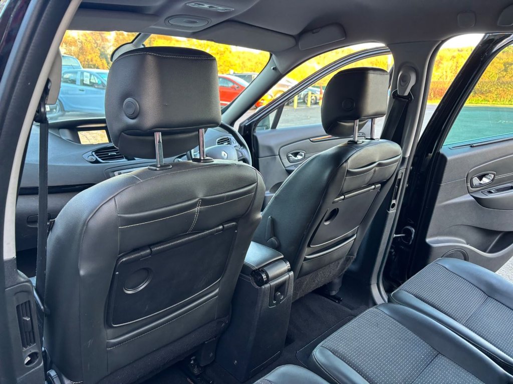 Used Renault Grand Scenic 2015 for sale - 76650311: Photo 36