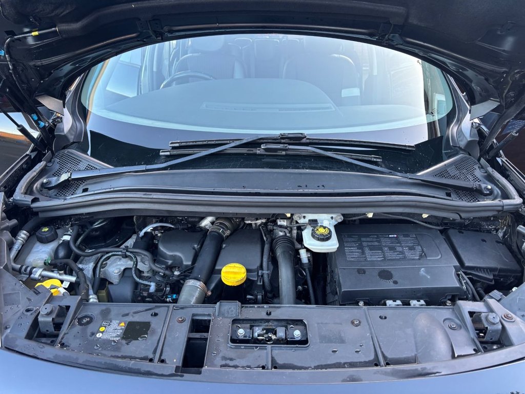 Used Renault Grand Scenic 2015 for sale - 76650311: Photo 47