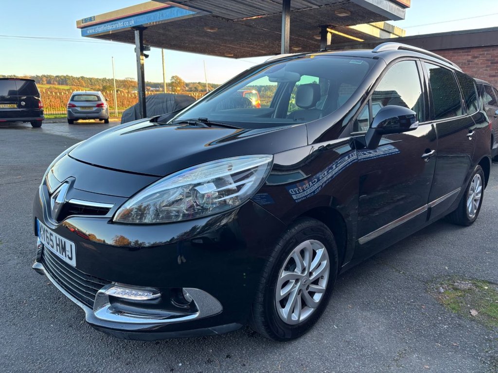 Used Renault Grand Scenic 2015 for sale - 76650311: Photo 8