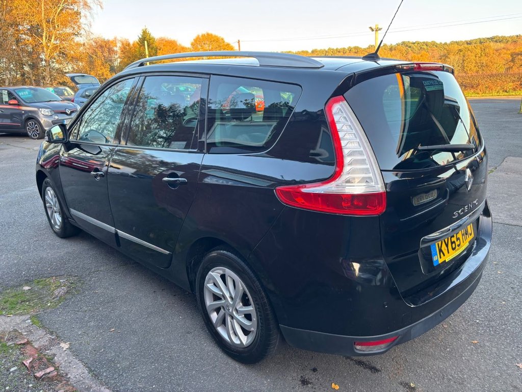 Used Renault Grand Scenic 2015 for sale - 76650311: Photo 9