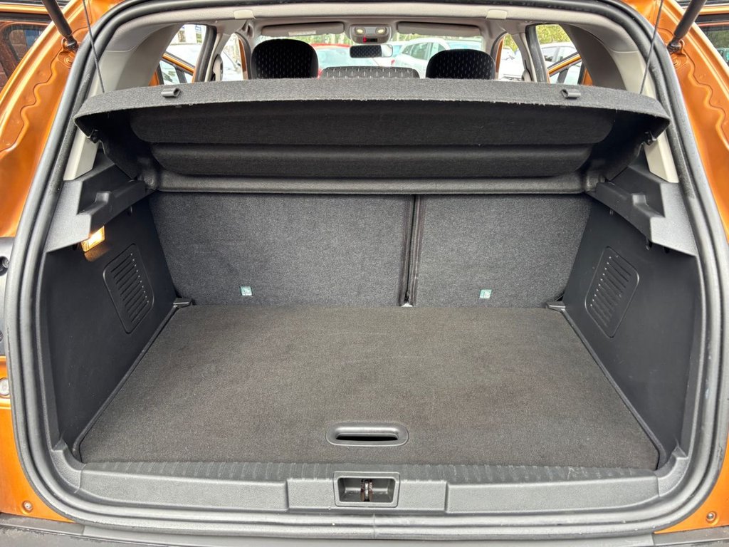 Used Renault Captur 2018 for sale - 76650316: Photo 30