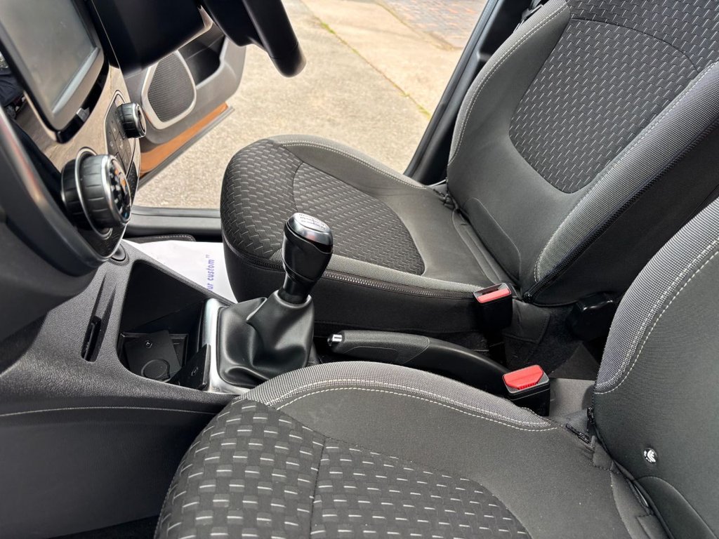 Used Renault Captur 2018 for sale - 76650316: Photo 43