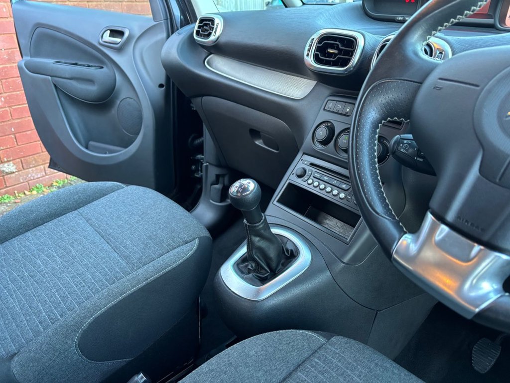 Used Citroen C3 Picasso 2017 for sale - 76650305: Photo 23