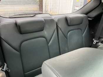 Used Hyundai Santa Fe 2017 for sale - 78525307: Photo