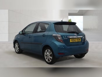 Used Toyota Yaris 2013 for sale - 79315375: Photo