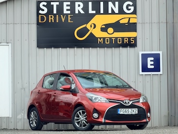 Used Toyota Yaris 2015 for sale - 79473769: Photo
