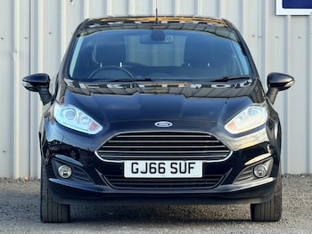 Used Ford Fiesta 2016 for sale - 79508379: Photo