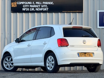Used Volkswagen Polo 2011 for sale - 79094285: Photo