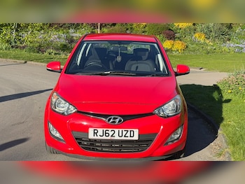 Used Hyundai i20 2012 for sale - 78460354: Photo